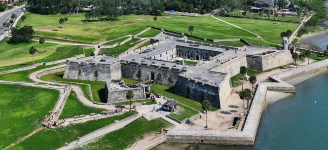 Why Saint Augustine Buyers Need Their Own Agent for Builder Sales